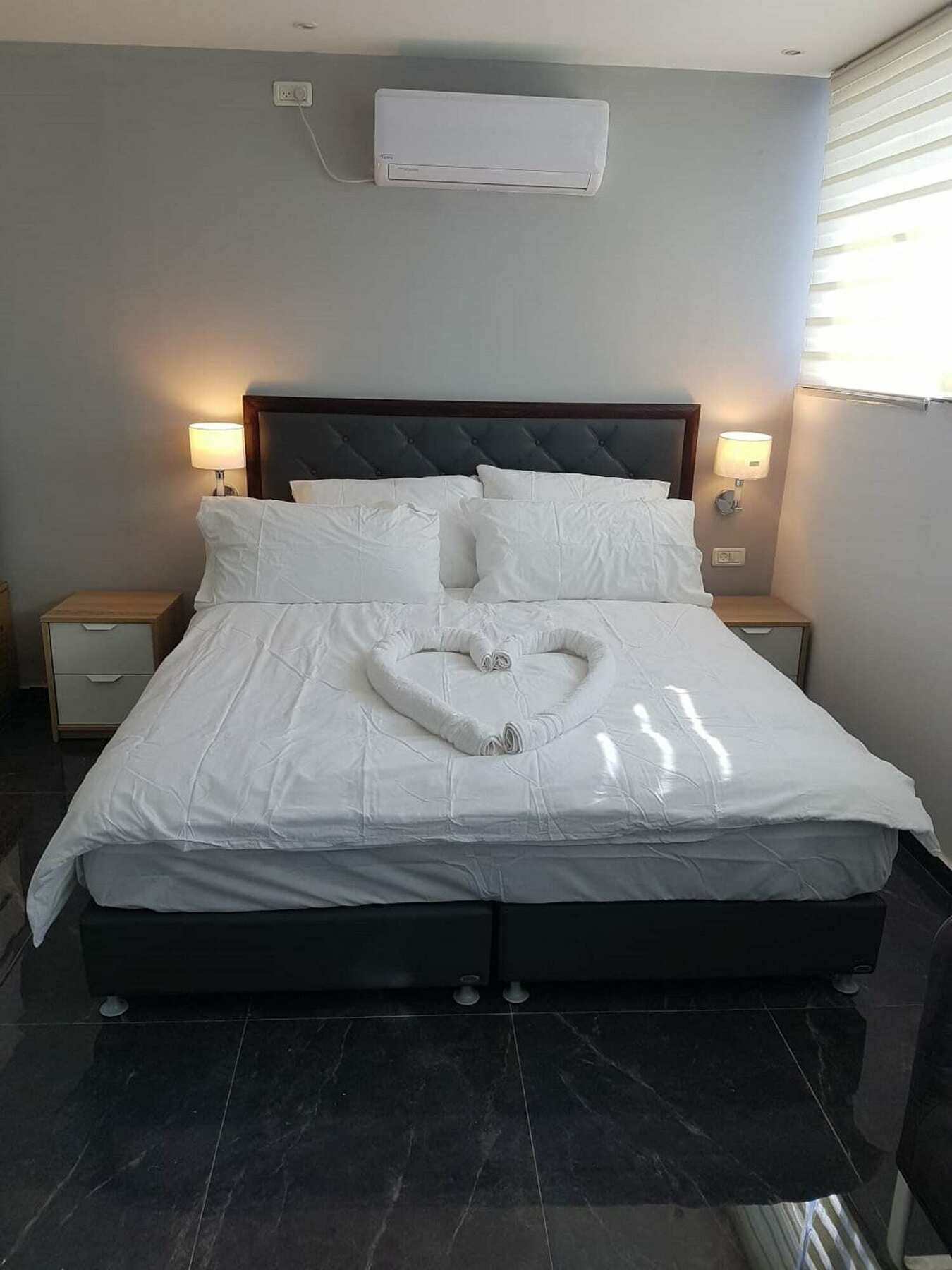 Lago Suites Hotel Jerusalem Exterior photo